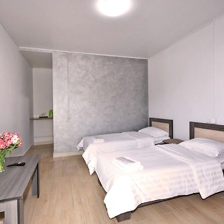 Sirik Hotell Armavir Exteriör bild